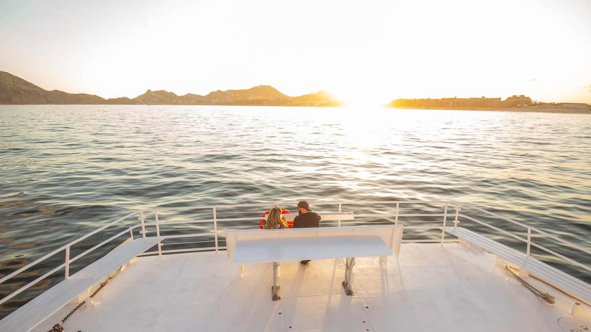 image n.1 of Los Cabos: Sunset Dinner Cruise with Transportation activity in Cabo San Lucas, uploaded by supplier