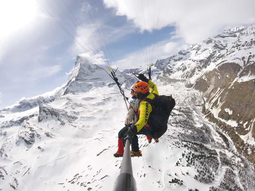 image n.6 of Zermatt: Paragliding Tandem Flight activity in Ticino, uploaded by supplier