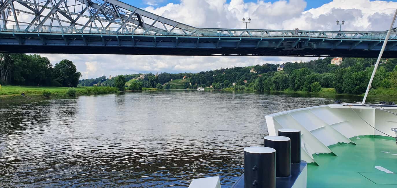imagem n.12 de Dresden: Passeio de barco pelo rio atividade em Alemanha, carregada pelo fornecedor
