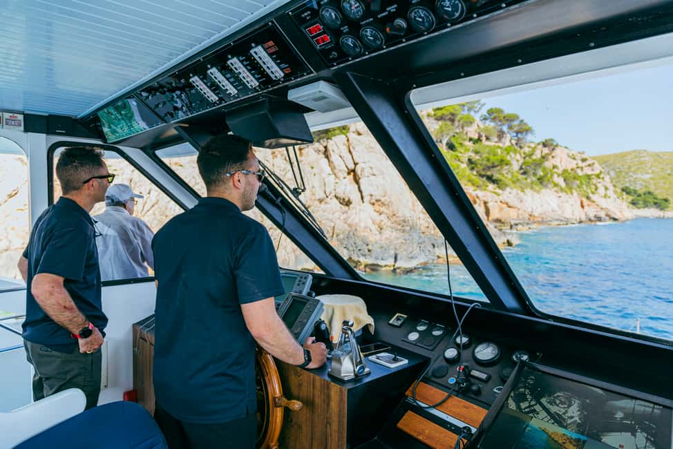 bild nr.5 av Puerto Pollença: Färja till Formentor Beach aktivitet i Port de Pollença, uppladdad av arrangören