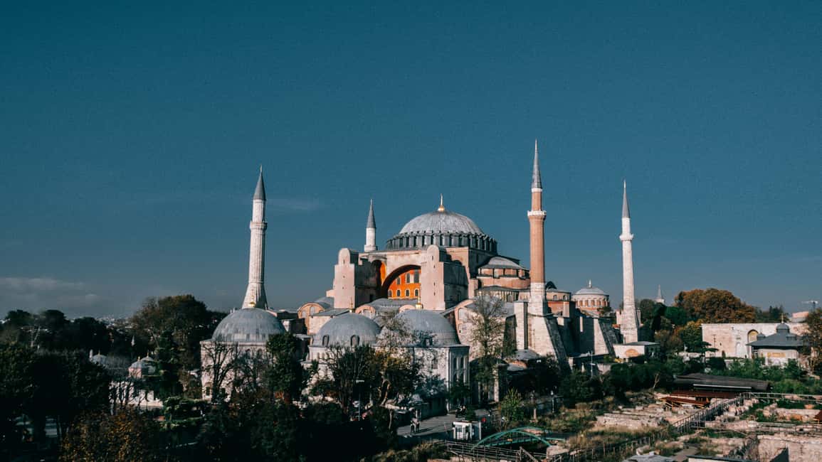 Image N°1 de Istanbul : visite de Sainte-Sophie, de la Mosquée bleue, de la citerne et du bazar activité à Istanbul, publiée par le prestataire