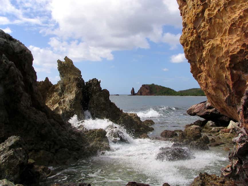image n.18 of St. Thomas Mangrove Kayak, Hike, & Snorkel 3-Hour Tour activity in Red Hook, Saint Thomas, uploaded by supplier