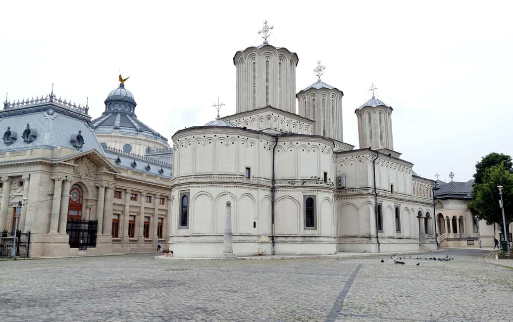 image n.4 of Museums and Galleries walking tour in Bucharest activity in Bucharest, uploaded by supplier