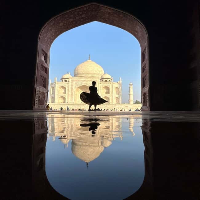 image n.1 of Agra: Taj Mahal and Mausoleum Guided Tour with Skip-the-Line activity in Agra, uploaded by supplier