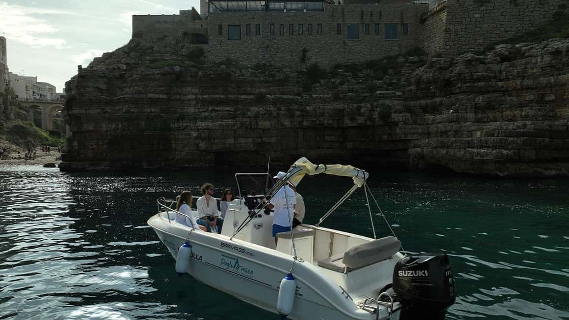 image n.8 of Polignano a Mare by Boat: Sea Caves & Apulian Aperitif activity in Polignano a Mare, uploaded by supplier