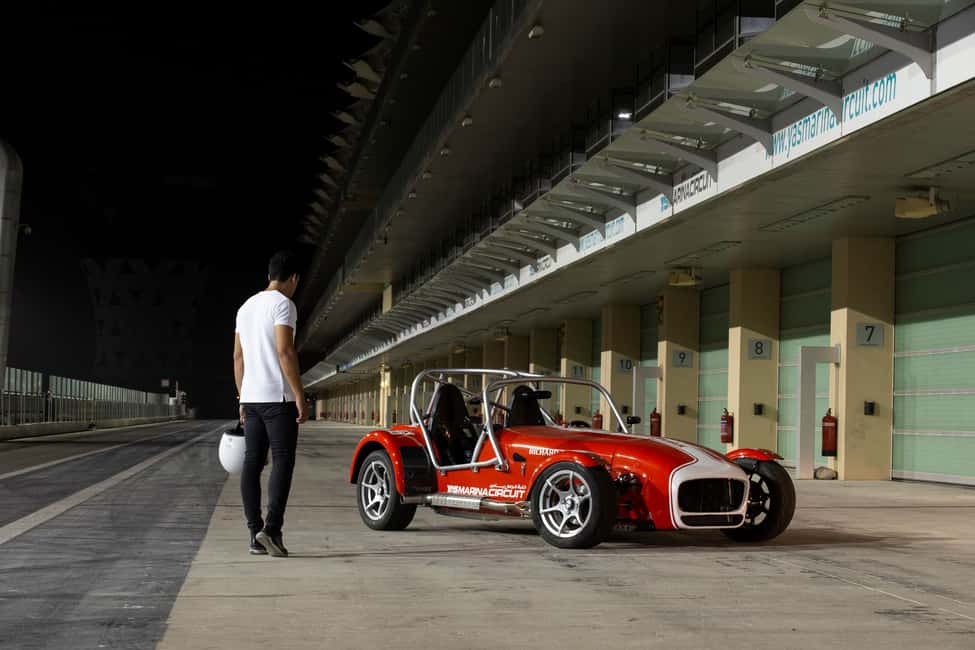 image n.2 of Abu Dhabi: Yas Marina Circuit Caterham Seven Express Drive activity in Abu Dhabi, uploaded by supplier