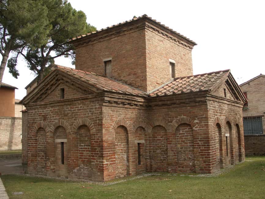 image n.2 of From Bologna: Ravenna Unesco Monuments Guided Tour activity in Ravenna, uploaded by supplier