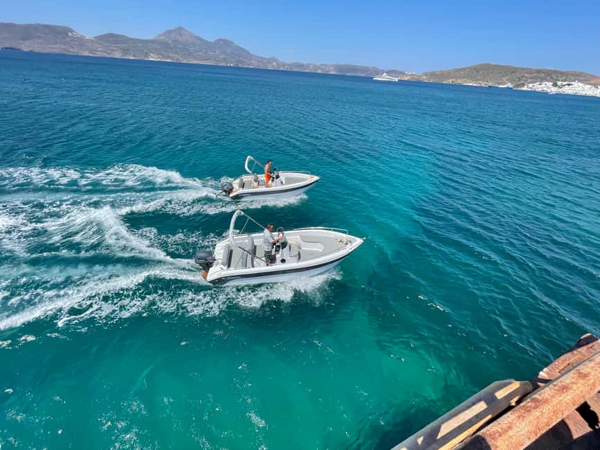 imagem n.4 de Milos: Passeio de barco sem condutor até Kleftiko atividade em Tessália, carregada pelo fornecedor