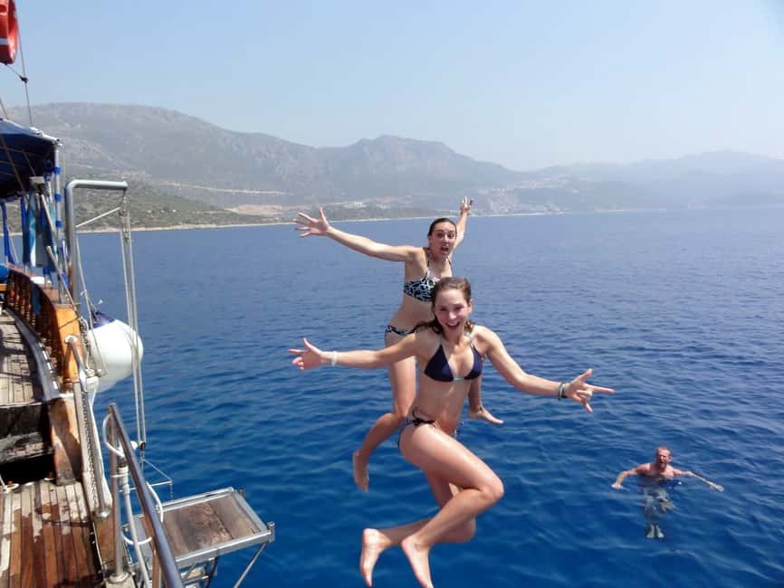 image n.5 of Marmaris: Boat Trip with Unlimited Drinks and BBQ Lunch activity in Aegean Coast Region, Turkey, uploaded by supplier
