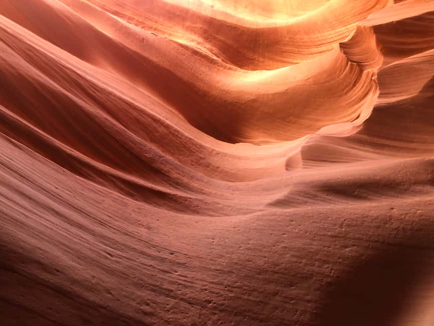 Bild Nr. 9 von Page: Tour durch den Lower Antelope Canyon mit geschultem Navajo-Guide Aktivität in Arizona, hochgeladen vom Anbieter