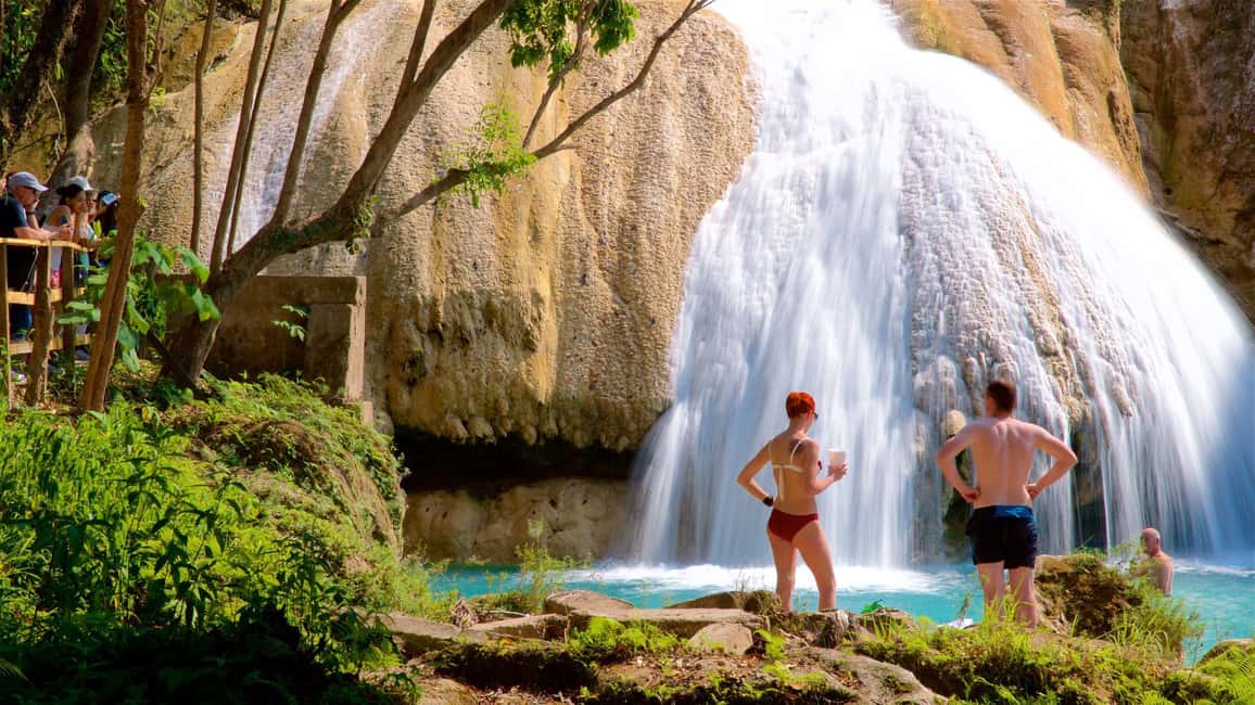 Image N°8 de De Palenque : Ruines de Palenque et chutes d'eau Roberto Barrios activité à Palenque, Chiapas, publiée par le prestataire