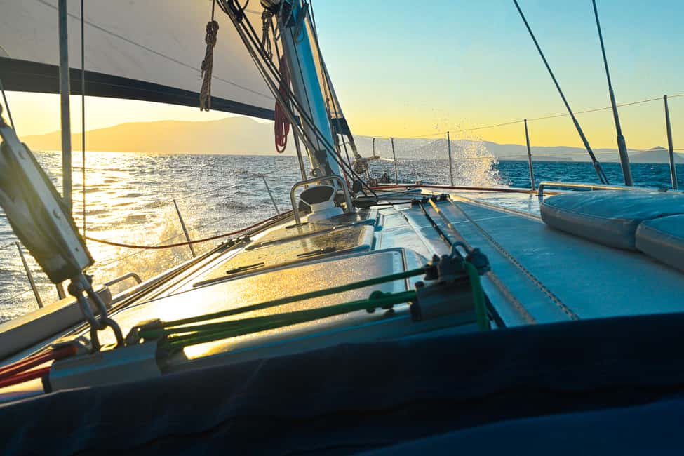 Immagine nº 19 di Paros: tour in barca a vela di Iraklia, Schinoussa e Naxos con pranzo attività a Egeo Meridionale, caricata dal fornitore