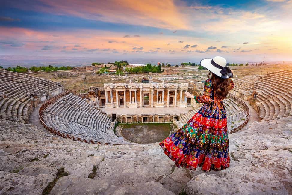 Image N°5 de Au départ de Marmaris : Excursion d'une journée au château de coton de Pamukkale et à Hierapolis activité à Pamukkale, publiée par le prestataire