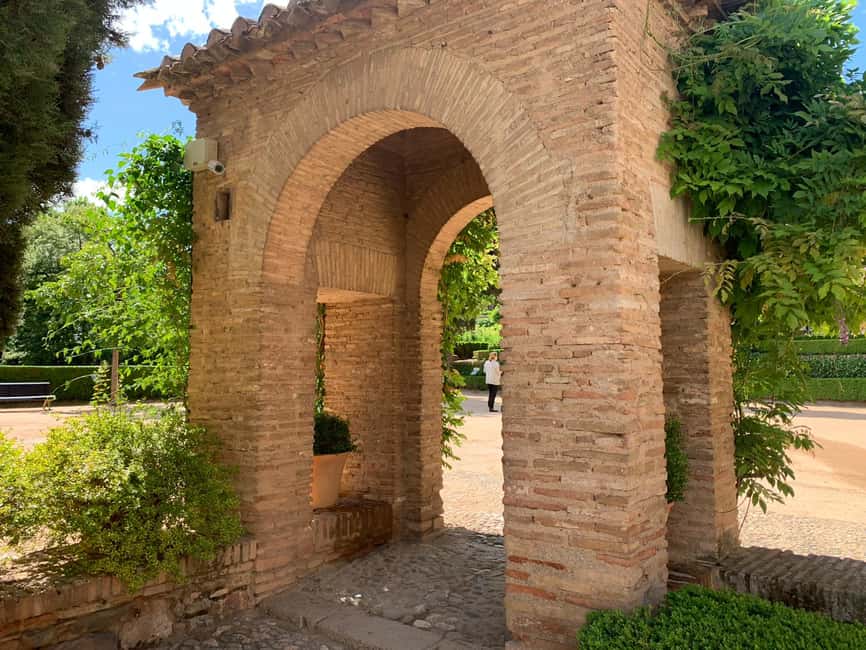 bild nr.14 av Granada: Alhambra guidad tur med Nasrid-palats och stadspass aktivitet i Granada, uppladdad av arrangören