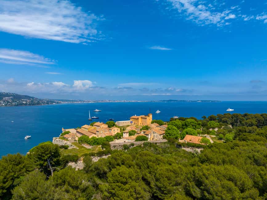 Cannes içindeki Cannes'dan: Ste. Marguerite Adası'na Gidiş-Dönüş Feribot etkinliğinin tedarikçi tarafından yüklenen 21 no'lu görseli
