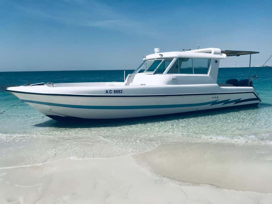 image n.2 of Abu Dhabi: 4-Hour Guided Cruise & Island Hopping activity in Abu Dhabi, uploaded by supplier