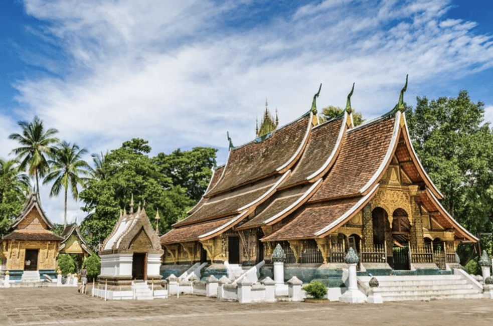 imagen n.º 2 de SB TOUR | Luang Prabang: tour de 3 días con guía actividad en Luang Prabrang, subida por el proveedor