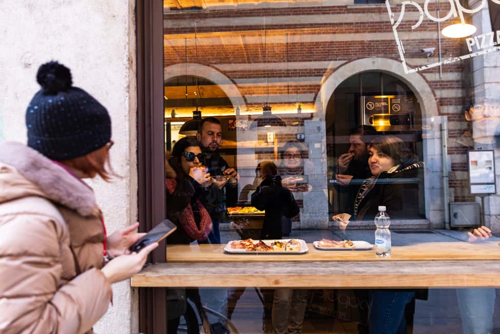 Immagine nº 4 di Verona: Tour della città e tour gastronomico a piedi attività a Verona, caricata dal fornitore