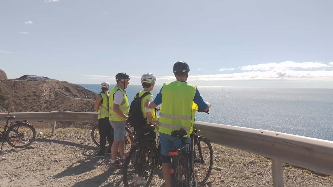 imagen n.º 1 de Maspalomas: Ruta en E-Bike por la Costa Sur Opción Degustación de Tapas actividad en El Pajar, subida por el proveedor