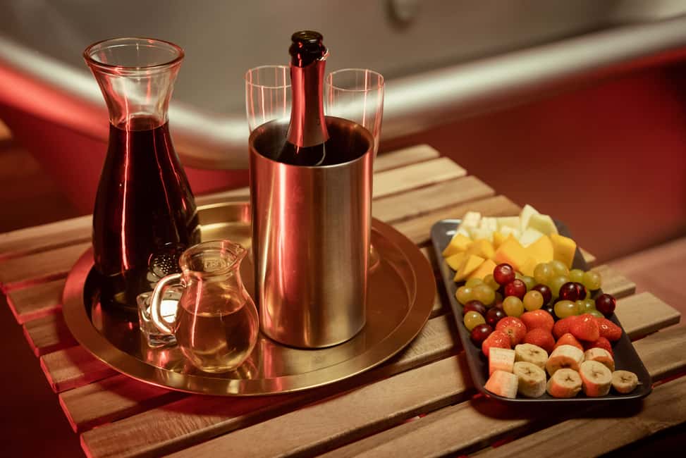 Bild Nr. 5 von Prag: Bier- und Weinbad mit Salzgrottenerlebnis Aktivität in Prag, hochgeladen vom Anbieter