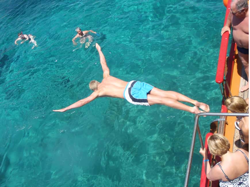 image n.5 of From Ag Anna: Rina's Cave and Ano and Kato Koufonisi Cruise activity in Cyclades, uploaded by supplier
