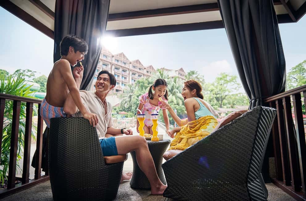 image n.16 of Singapore: Adventure Cove Waterpark Entrance Ticket activity in Singapore, uploaded by supplier