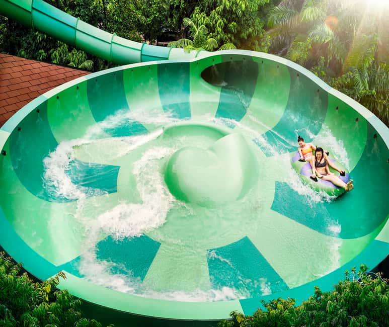 image n.4 of Singapore: Adventure Cove Waterpark Entrance Ticket activity in Singapore, uploaded by supplier
