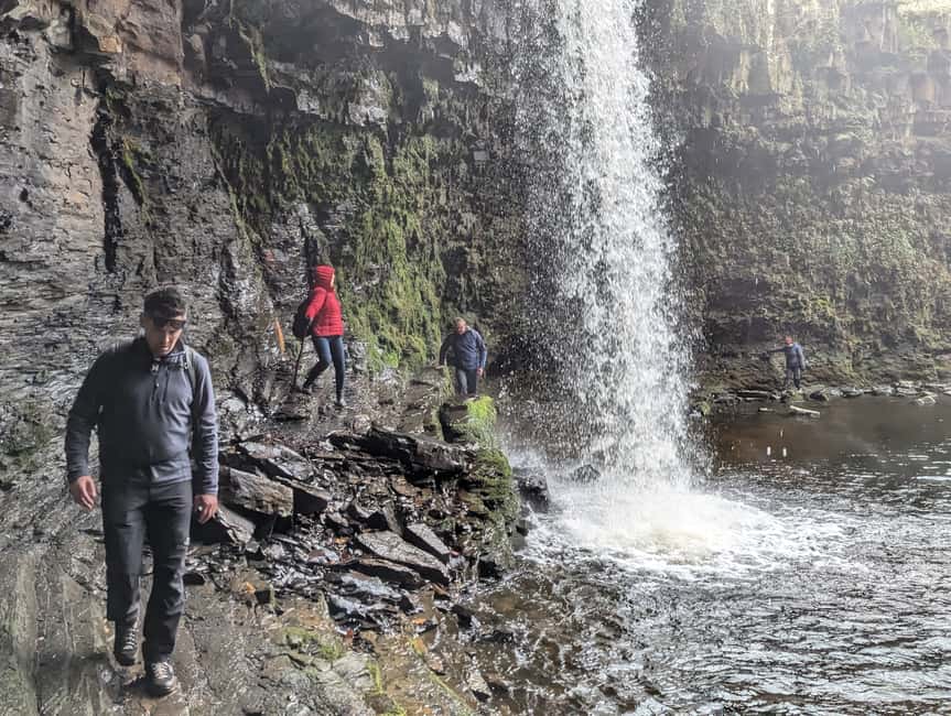 image n.4 of Day Hike: The Six Waterfalls Of The Brecon Beacons activity in Ystradfellte, uploaded by supplier