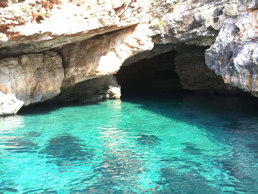 image n.9 of Vlorë: Speedboat Trip to Grama Bay w/ Snorkeling & Swimming activity in Vlorë County, uploaded by supplier