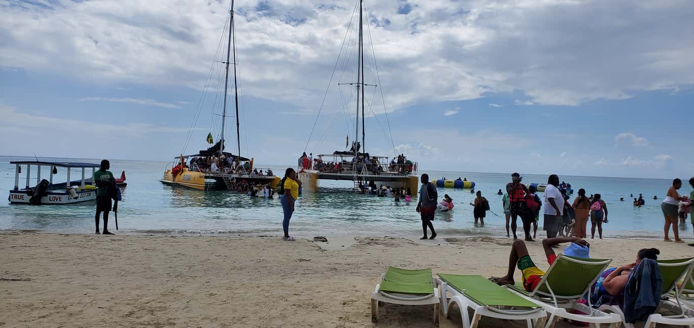 imagem n.11 de De Montego Bay: Negril Beach & Rick's Cafe Sunset Day Trip atividade em Montego Bay, carregada pelo fornecedor