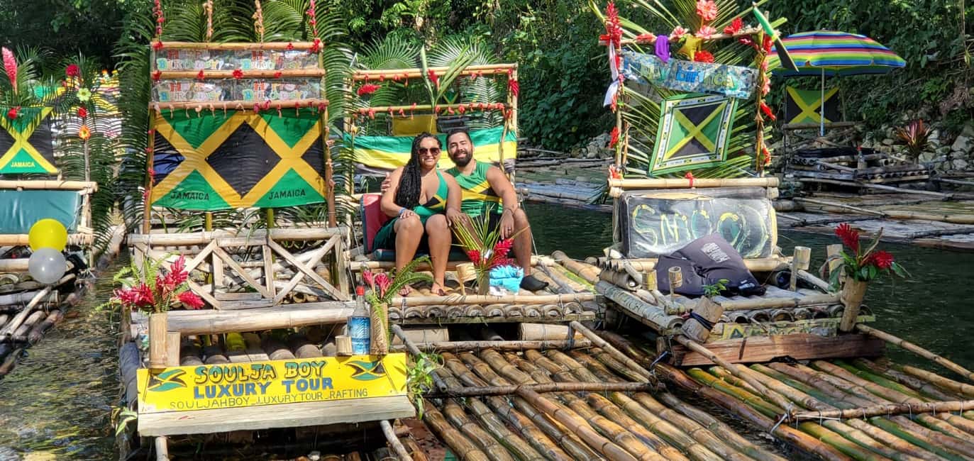 imagem n.8 de Montego Bay: Cruzeiro em jangada de bambu no Great River atividade em Montego Bay, carregada pelo fornecedor