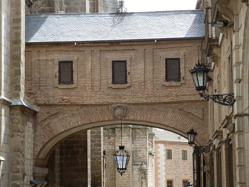 Image N°3 de Tolède : visite guidée à pied avec billet et visite de la cathédrale activité à Tolède, publiée par le prestataire