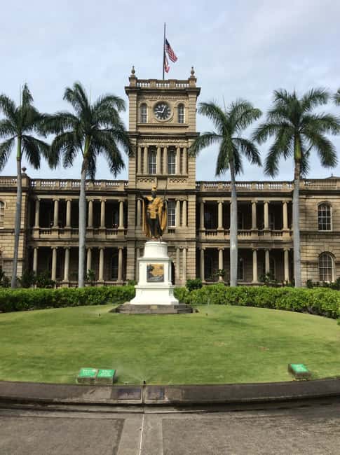 Immagine nº 3 di Oahu: Escursione alle cascate di Manoa e giornata sulla spiaggia del lato est attività a Honolulu, caricata dal fornitore
