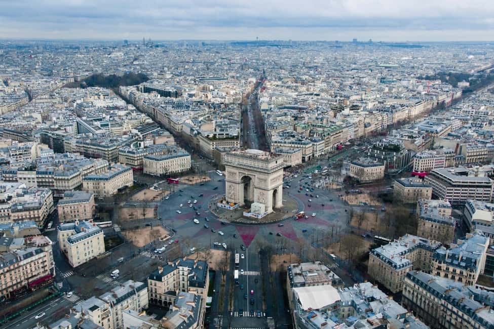 image n.2 of Paris: Arc de Triomphe Entry with Seine Cruise activity in Paris, uploaded by supplier