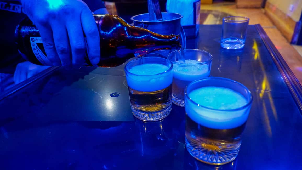 imagem n.4 de Ilha de Panglao Bohol: Pub Crawl de Alona Beach com bebidas atividade em Visayas, carregada pelo fornecedor