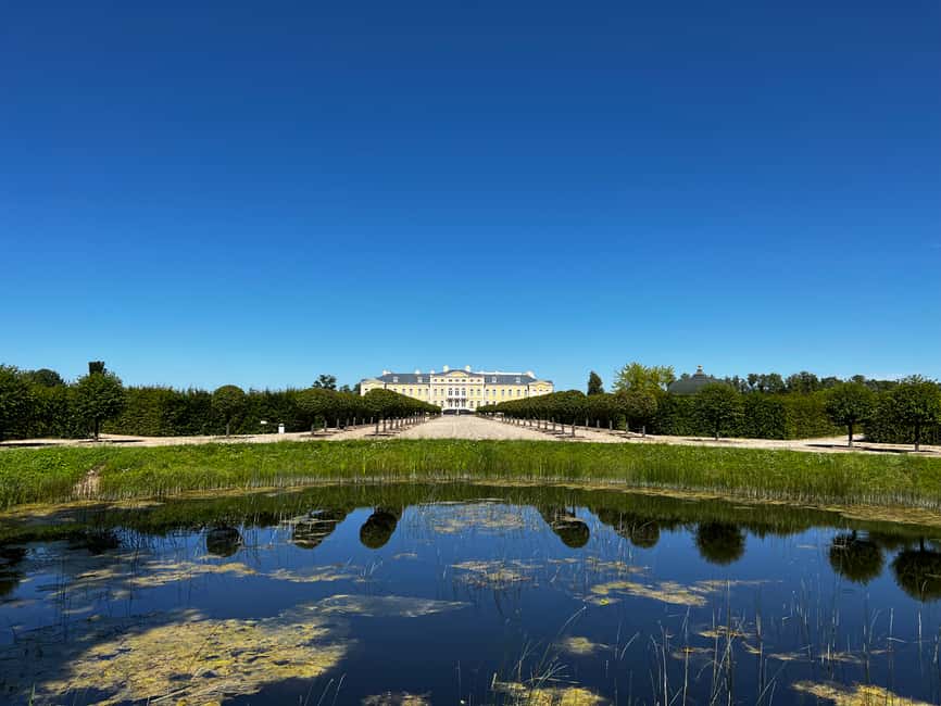 imagem n.9 de Vilnius: Colina das Cruzes, Palácio Rundale, Castelo Bauska atividade em Distrito de Rundale, carregada pelo fornecedor
