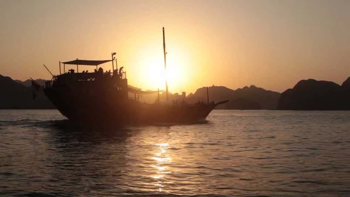 Immagine nº 4 di Crociera in Dhow al tramonto attività a Mascate, caricata dal fornitore