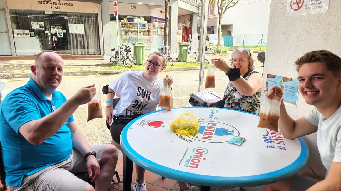 imagen n.º 7 de Singapur: Tour gastronómico y en bicicleta: Distrito de Katong actividad en Singapur, subida por el proveedor