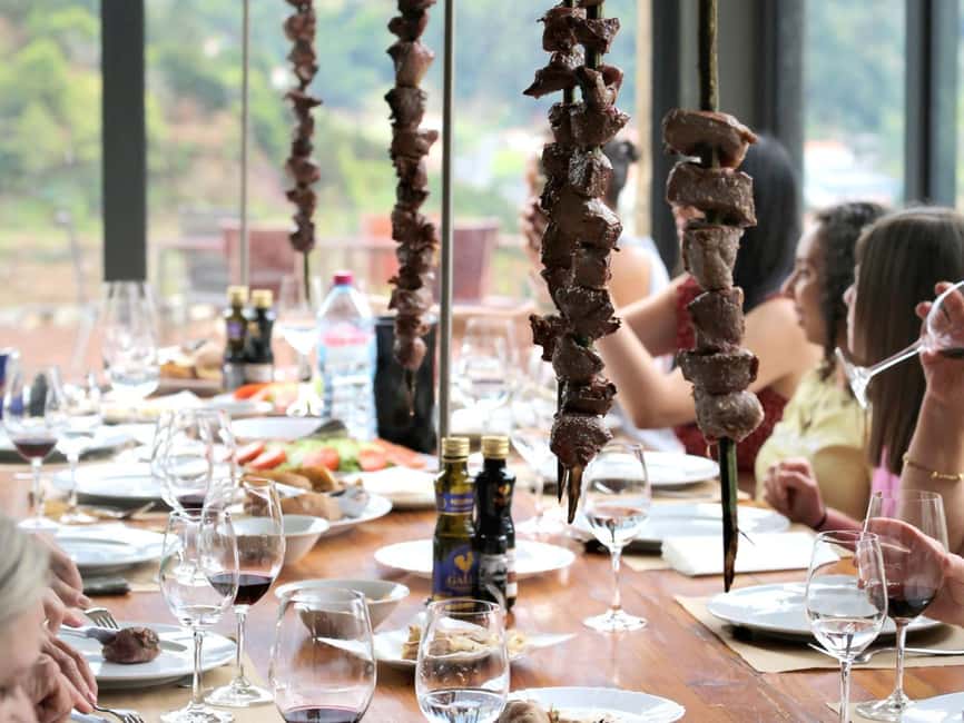 image n.13 of From Funchal: Full-Day Madeira Wine Tour with Lunch activity in Câmara de Lobos, uploaded by supplier