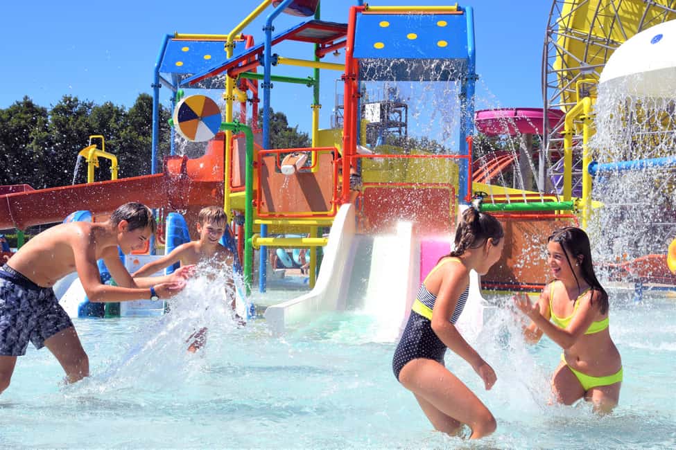 Bild Nr. 8 von Poreč: Aquapark Aquacolors Eintrittskarte für einen ganzen Tag Aktivität in Porec, hochgeladen vom Anbieter