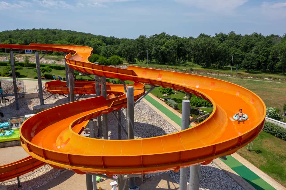 Bild Nr. 16 von Poreč: Aquapark Aquacolors Eintrittskarte für einen ganzen Tag Aktivität in Porec, hochgeladen vom Anbieter