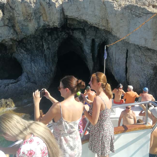 Image N°19 de Ayia Napa : croisière dans le lagon bleu et à Turtle Cove avec déjeuner activité à Ayia Napa, publiée par le prestataire