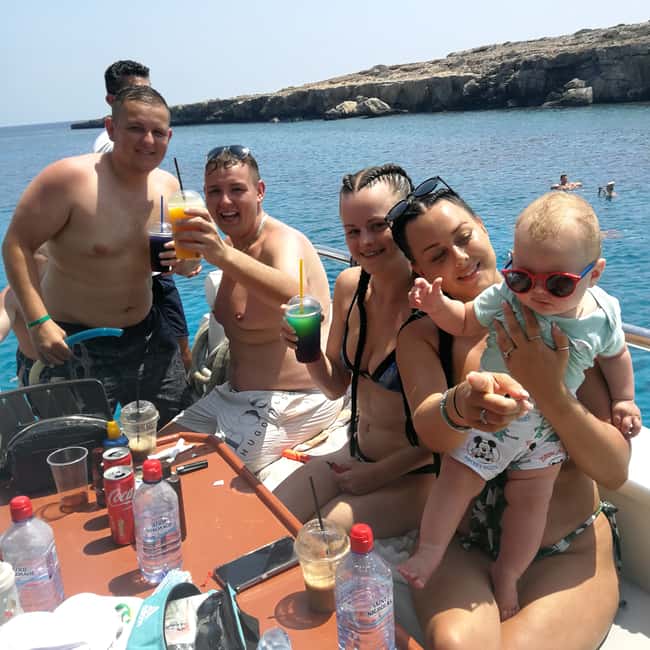 Image N°22 de Ayia Napa : croisière dans le lagon bleu et à Turtle Cove avec déjeuner activité à Ayia Napa, publiée par le prestataire