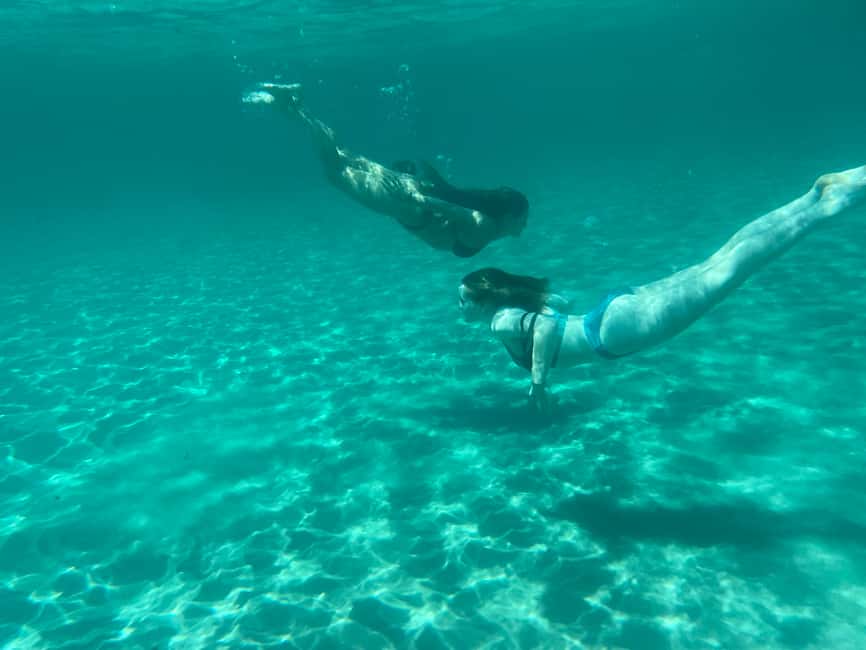image n.5 of Cagliari: Boat Tour with 4 Swim Stops, Snorkeling & Prosecco activity in Cagliari, uploaded by supplier