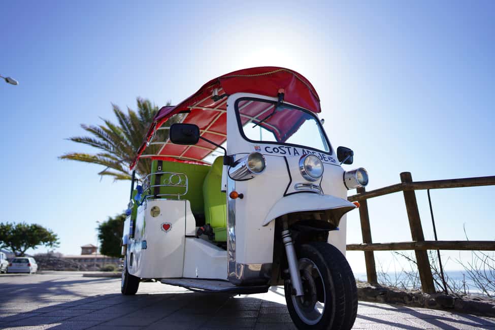 Bild Nr. 14 von Costa Adeje: Doppel-Tuk-Tuk Tour Aktivität in Adeje, hochgeladen vom Anbieter