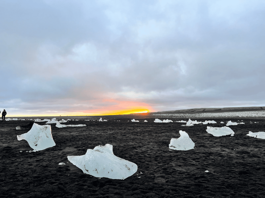 bild nr.9 av Diamond Beach & Jökulsárlón Glacier Exklusiv dagstur aktivitet i Norðurland eystra (Nordöstra regionen), uppladdad av arrangören