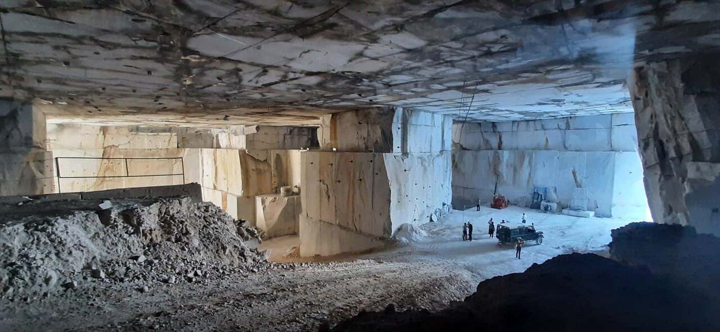 Immagine nº 12 di Dalla Toscana a Carrara: tour delle cave di marmo in jeep attività a Colonnata, caricata dal fornitore