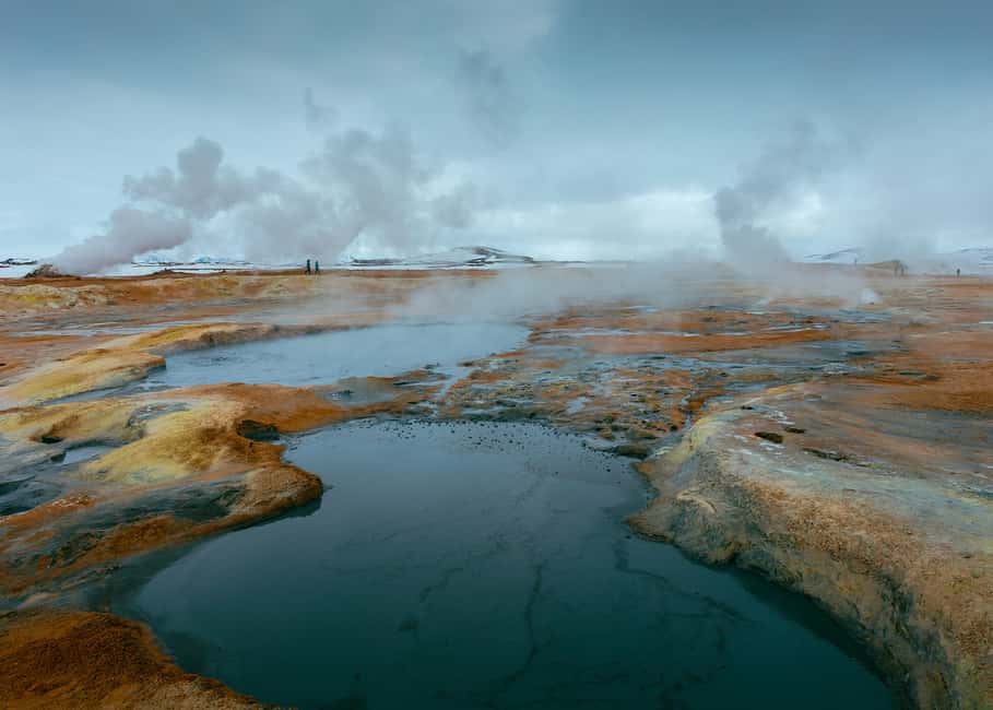 imagen n.º 7 de Desde Akureyri: Excursión al Lago, Cráteres y Cascada de Myvatn actividad en Akureyri, subida por el proveedor