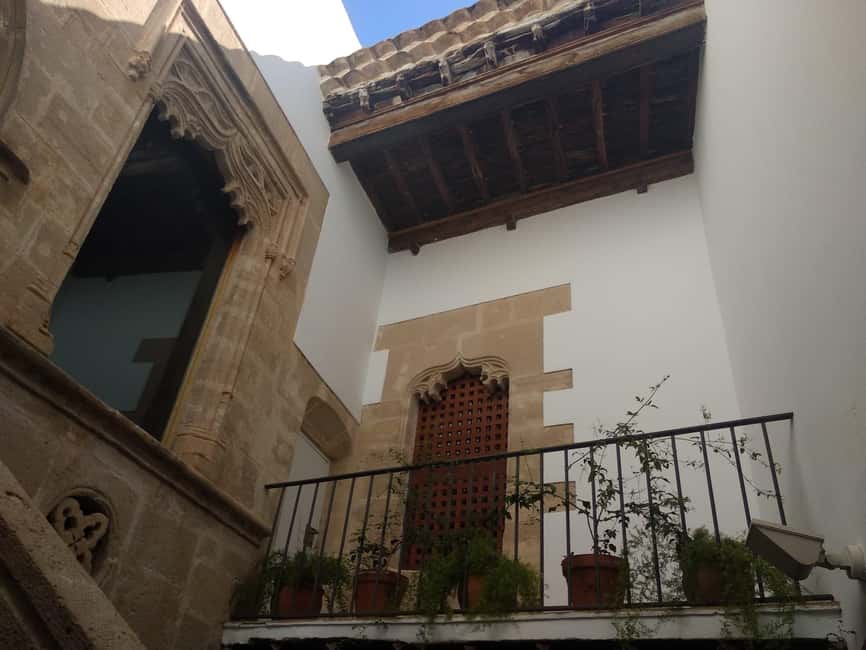 Image N°4 de TOUR DES INCONTOURNABLES D'IBIZA : Du patrimoine de l'Unesco aux plus belles plages activité à Ibiza (ville), publiée par le prestataire