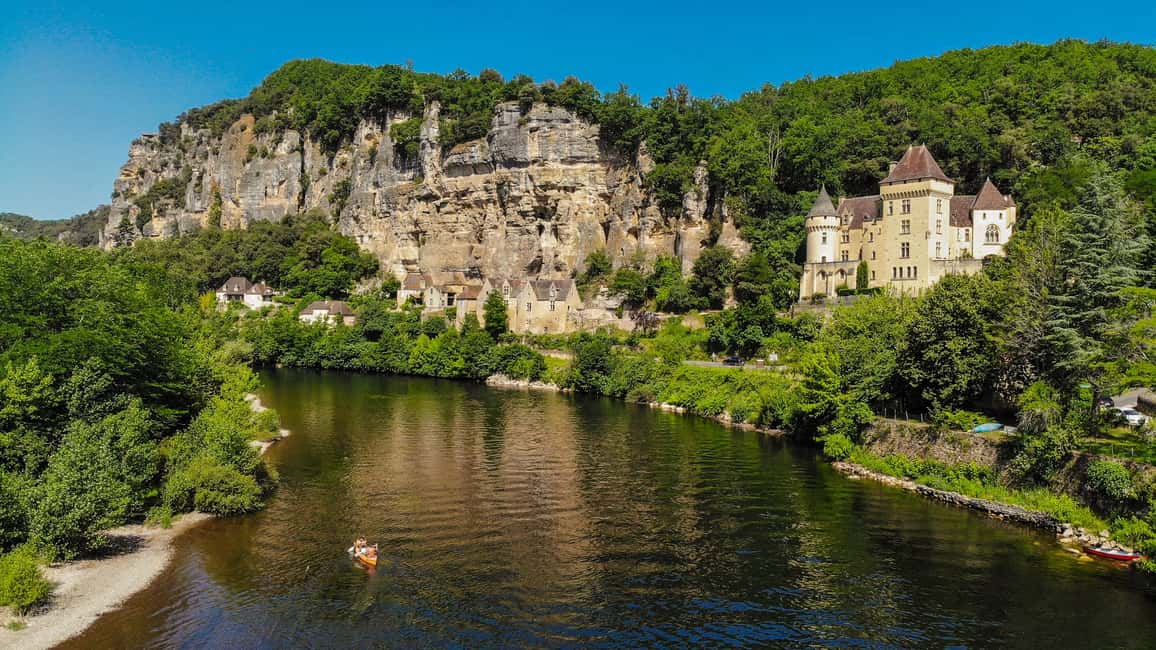 image n.7 of From Vitrac: Dordogne River Canoe Rental activity in Vezac, uploaded by supplier